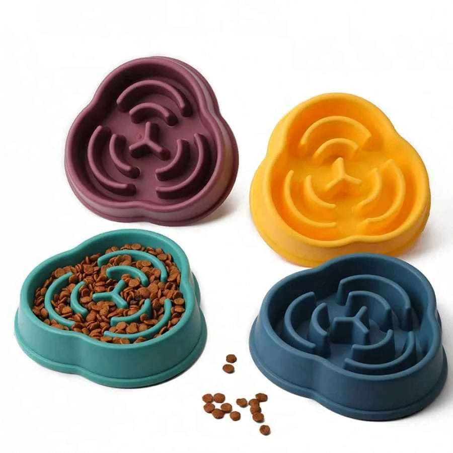 1Pc Dog Slow Food Bowl Plastic Anti-Choking Slow Eating